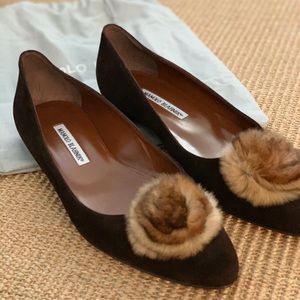 Manolo Blahnik - Brown Suede Fur-Flower Flats